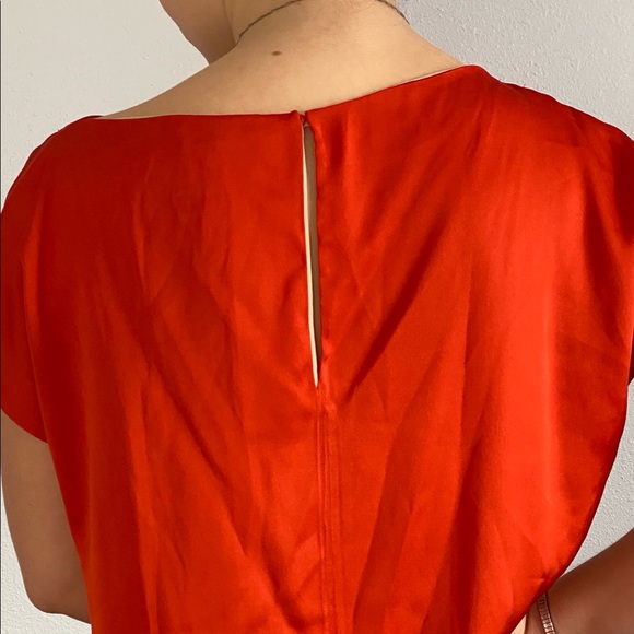 Vince sexy orange silk top. - Picture 10 of 10